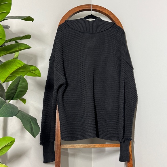Free People MEDIUM Black Marlie Deep V Fringed Pullover Sweater - Picture 4 of 12